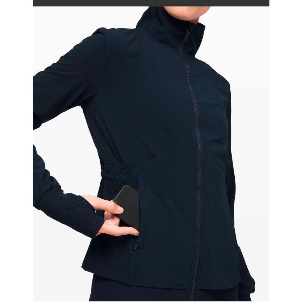 Lululemon Sights Seen Jacket Size 2 - Picture 4 of 11